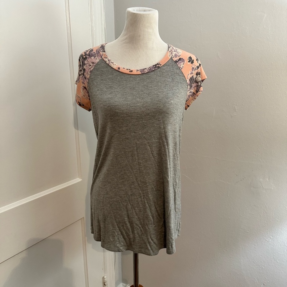 Chris & Carol M longer length tee shirt with pink floral sleeves
